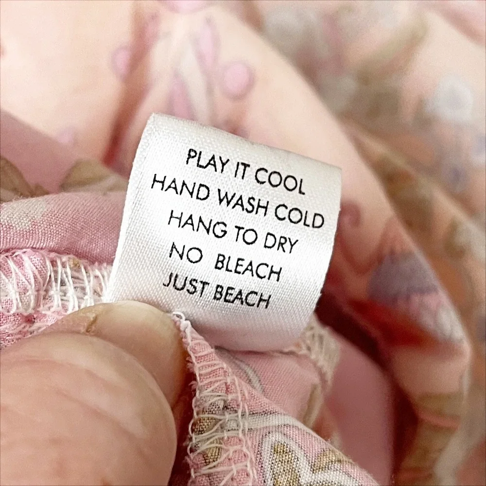 Walker & Wade Kelsey Mini Dress Medium Pink Floral Smocked Waist Beach Coverup